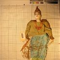TF000007-1a Asien Birma,Figur,Textil-Holz,Fritz Fey,2010