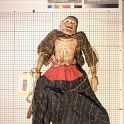 TF000009-1a Asien Birma,Figur,Textil-Holz,Fritz Fey,2010