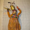 TF008683-1a  Asien Indien Tamil Nadu,Figur,Holz-Textil,Fritz Fey,2010